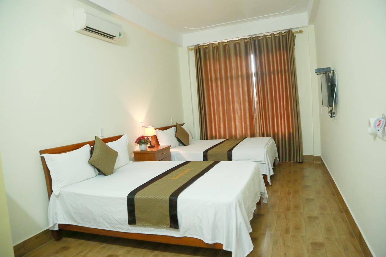 Gold Plus Hotel Phong Nha Exterior photo